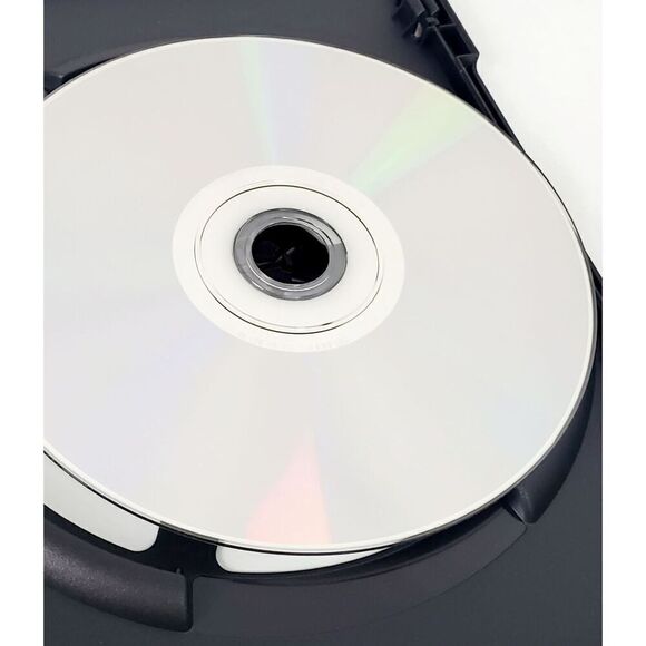 Beautiful Creatures [DVD] - Picture 3 of 4